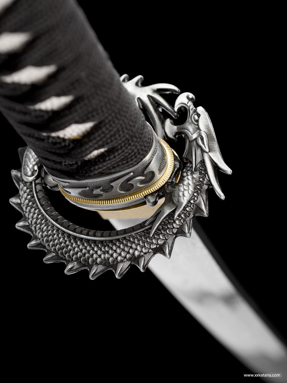 Coiled Dragon katana forge folded steel Collectible swords katanas