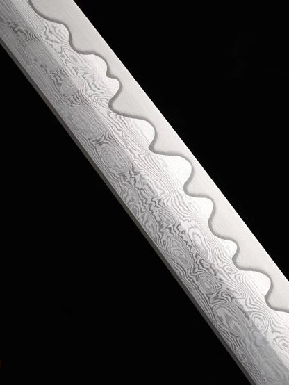 ”One thought“ 40-inch katana forge folded steel Clay Tempered,