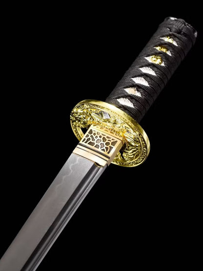 Premium Short Sword: 1095 Steel Clay Tempered Blade with Earthy Patina