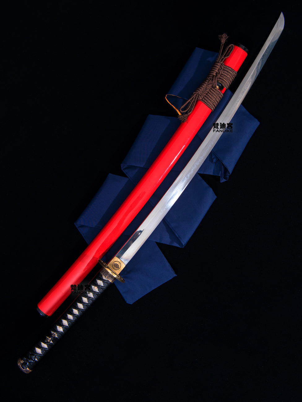 T10 steel covered with earth burning blade Japanese sword katanas